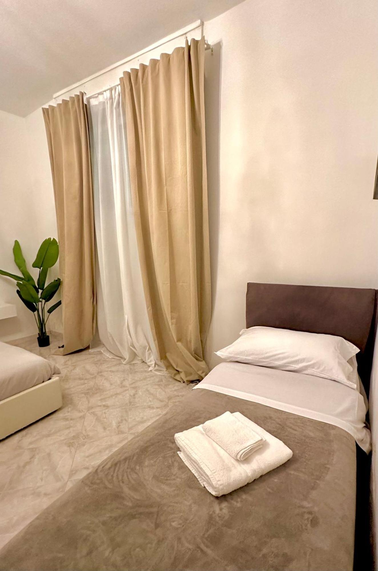 Golden Luxury Home - San Giovanni - 10 Min To Basilica Of San Giovanni - 25 Min To Colosseum Рим Экстерьер фото